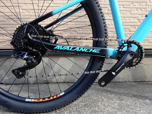 自転車本体 GT AVALANCHE COMP V2 GT(ジーティー) AVALANCHE COMP V2(アバランチェ コンプV2) 2023